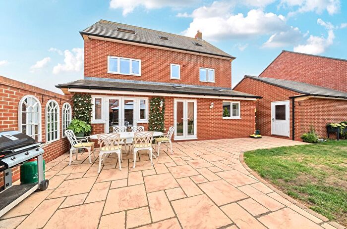 5 Bedroom Detached House For Sale In Pearce Drive, Faringdon, Oxfordshire, SN7