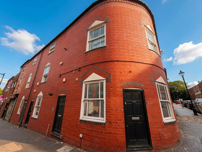 2 Bedroom Apartment To Rent In Warstone Lane, Birmingham, B18