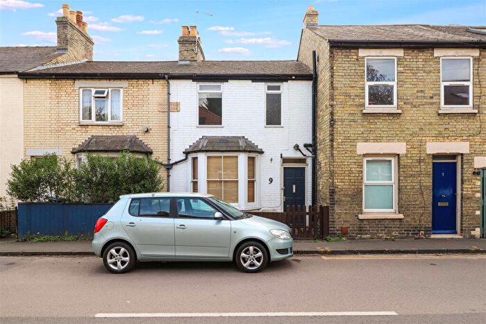 2 Bedroom Terraced House For Sale In Brookfields, Cambridge, CB1