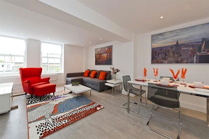 2 Bedroom Flat To Rent In Fulham High Street, Bishops Park, SW6