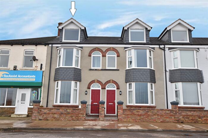 4 Bedroom Town House To Rent In Kingsway, Cleethorpes, DN35