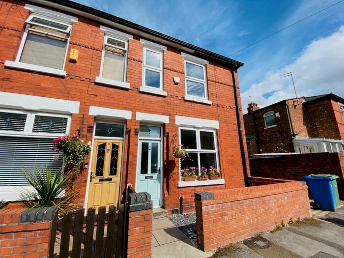2 Bedroom End Of Terrace House To Rent In Westminster Avenue, Reddish, Stockport, SK5
