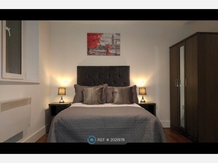 Studio To Rent In Stafford St, Stafford, ST16