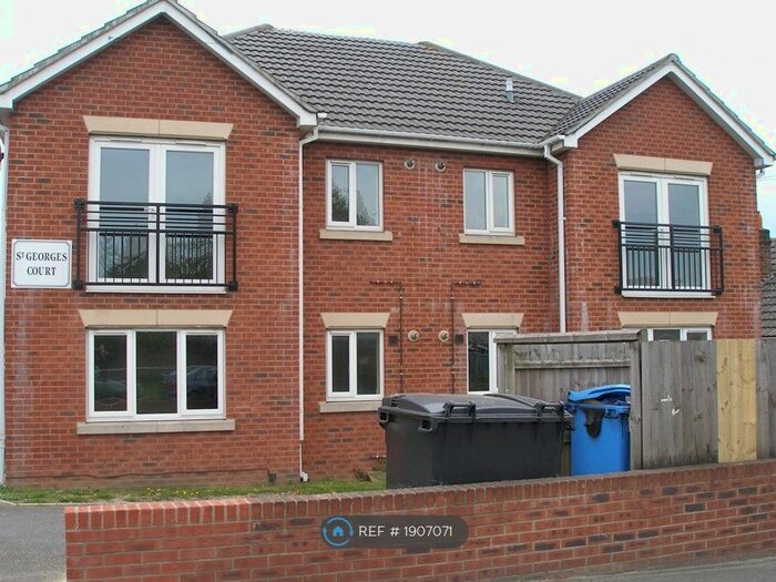 2 Bedroom Flat To Rent In St. Georges Court, Poole, BH12