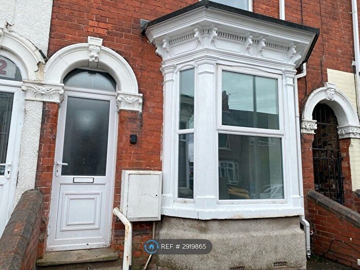 2 Bedroom Terraced House To Rent In Hare St, Grimsby, DN32
