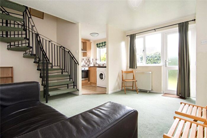 1 Bedroom End Of Terrace House To Rent In Tiller Road, Isle Of Dogs, London, E14