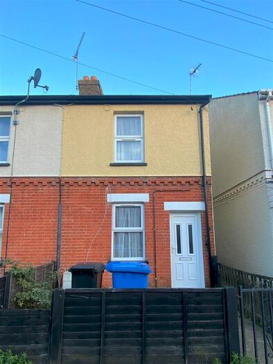2 Bedroom End Of Terrace House To Rent In Waveney Road, Ipswich IP1
