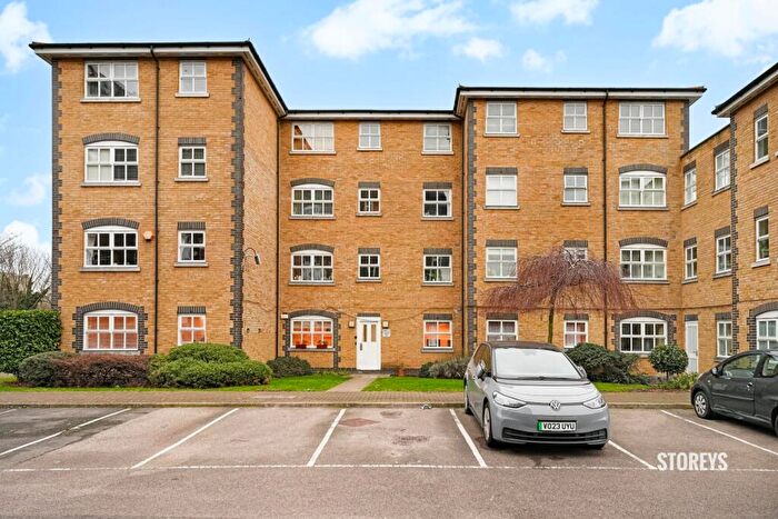 2 Bedroom Apartment To Rent In Twig Folly Close, Bethnal Green, E2