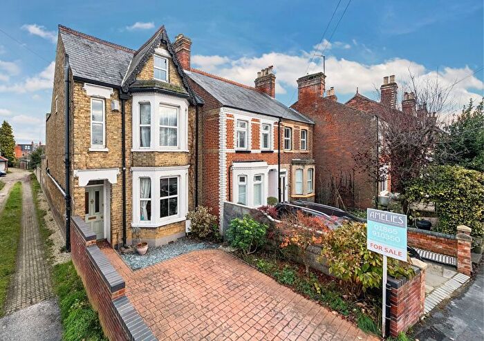 4 Bedroom End Of Terrace House For Sale In Oxford Road, Oxford, OX4