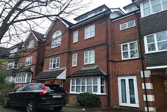 1 Bedroom Flat To Rent In Cedar Road, Sutton, SM2