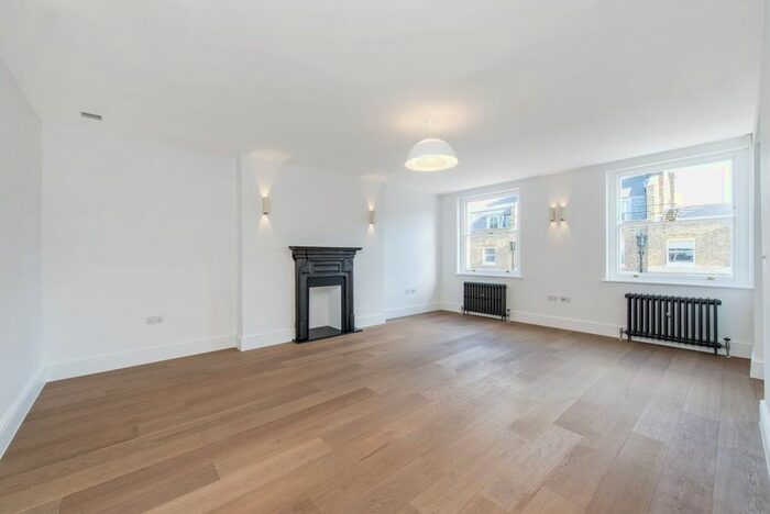 2 Bedroom Flat To Rent In Upper Wimpole Street, London, W1G