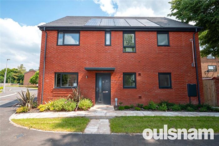 2 Bedroom Maisonette To Rent In Burcot Close, Bromsgrove, Worcestershire, B60