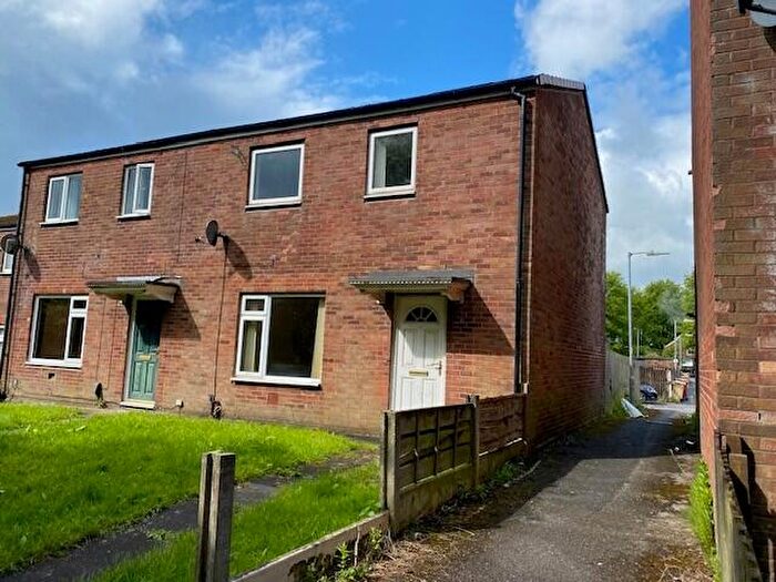 3 Bedroom End Of Terrace House For Sale In Dove Walk, Farnworth, Bolton, Greater Manchester, BL4