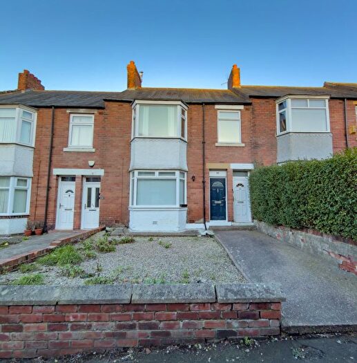 2 Bedroom Flat For Sale In . Ridley Gardens Swalwell, Newcastle Upon Tyne, Tyne And Wear, NE16