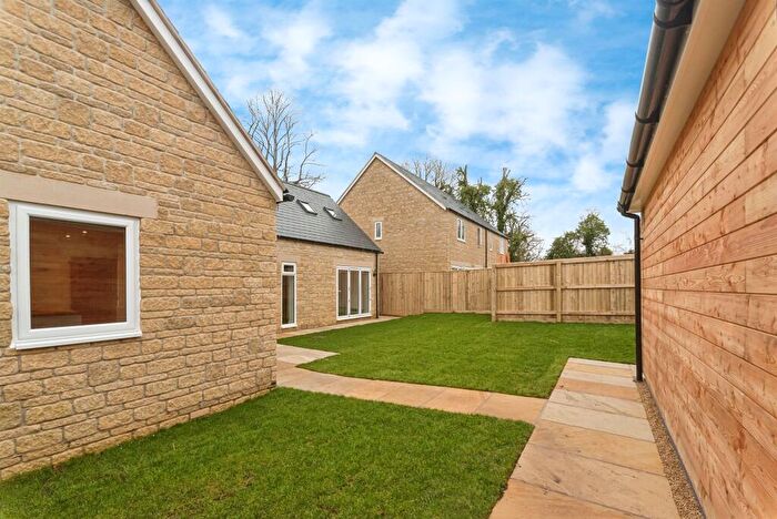 3 Bedroom Detached Bungalow For Sale In Main Road, Christian Malford, Chippenham, SN15