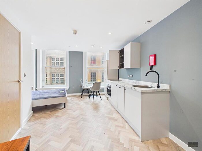 1 Bedroom Flat To Rent In Corn Street, Bristol, BS1