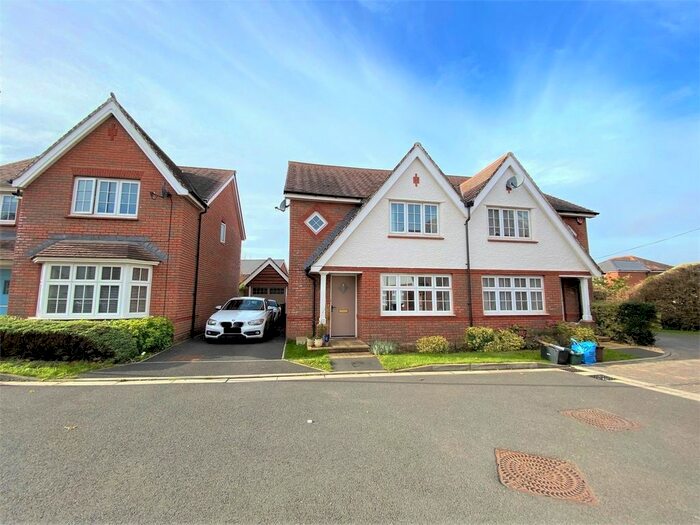 3 Bedroom Semi-Detached House To Rent In Barrington Way, Wellington TA21