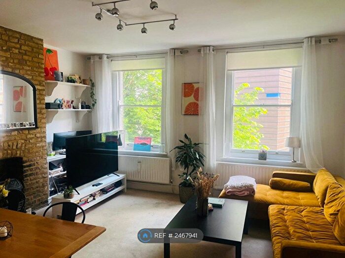 2 Bedroom Flat To Rent In Tooley Street, London, SE1