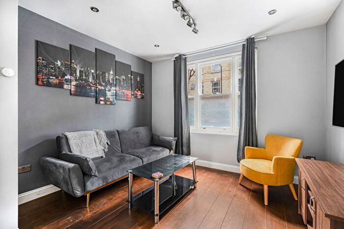 3 Bedroom Terraced House To Rent In Henshaw Street, London, SE17