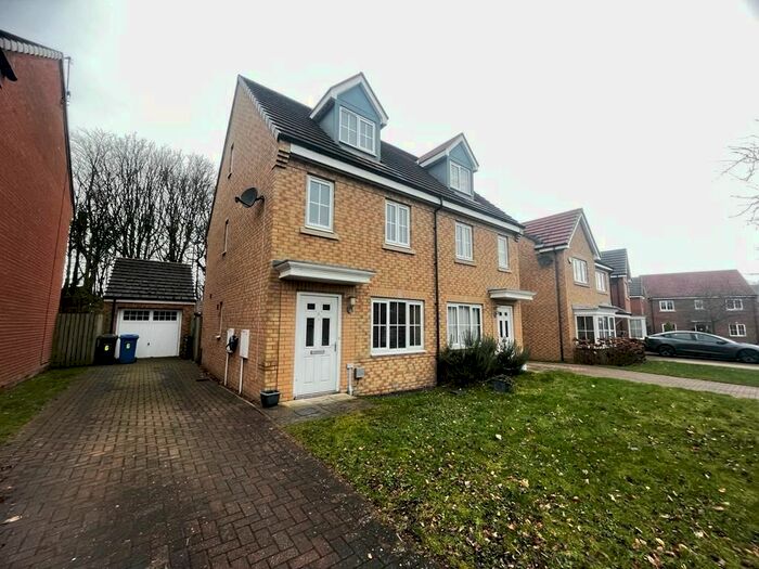 3 Bedroom Semi-Detached House For Sale In Jackson Close, Seaton Delaval, Whitley Bay, NE25