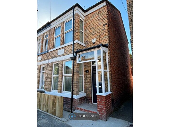 2 Bedroom End Of Terrace House To Rent In Hardy Street, Hull, HU5