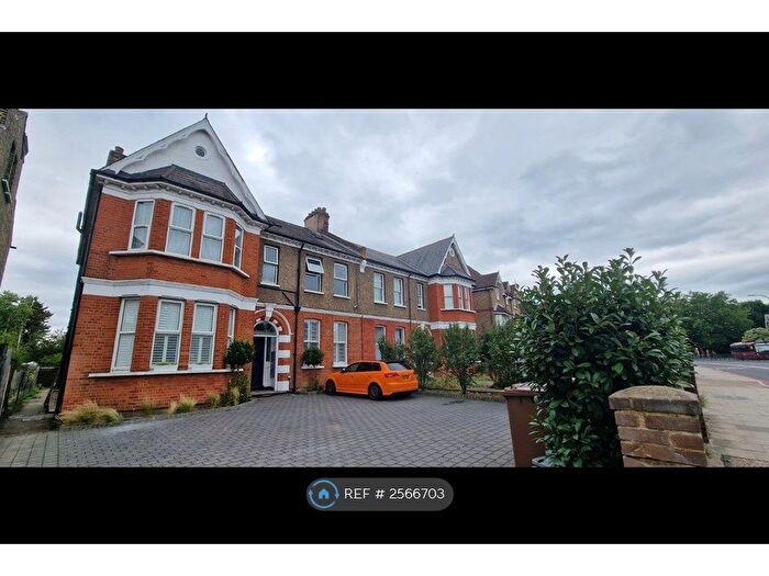 1 Bedroom Flat To Rent In Bromley Road, London, SE6