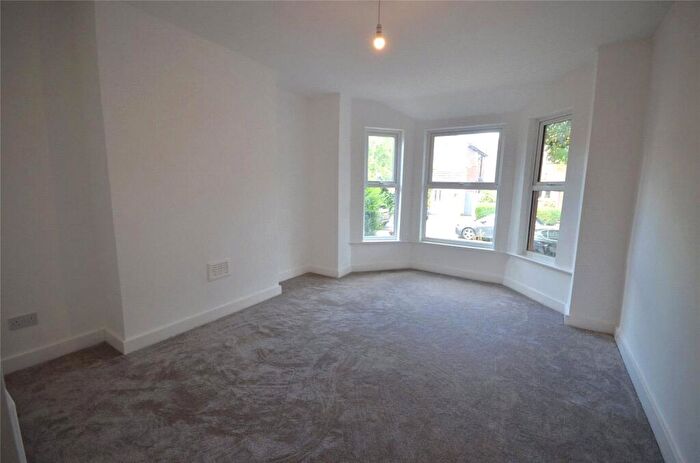2 Bedroom Apartment To Rent In Cresswell Grove, West Didsbury, Manchester, M20