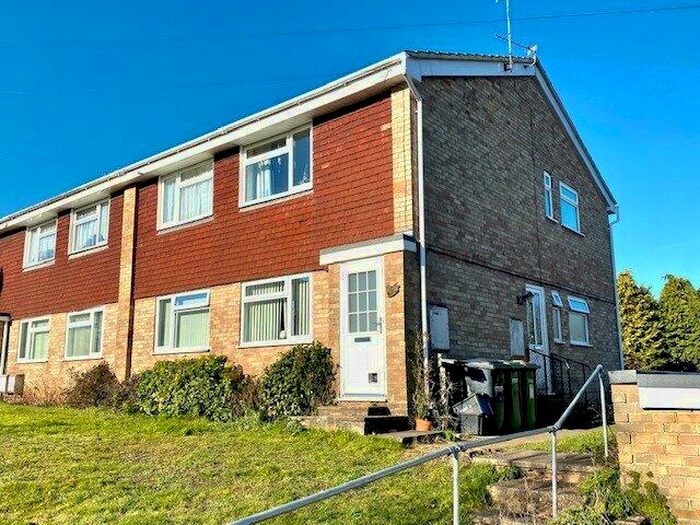 2 Bedroom Maisonette To Rent In Constantine Avenue, Chandler's Ford, Eastleigh, Hampshire, SO53