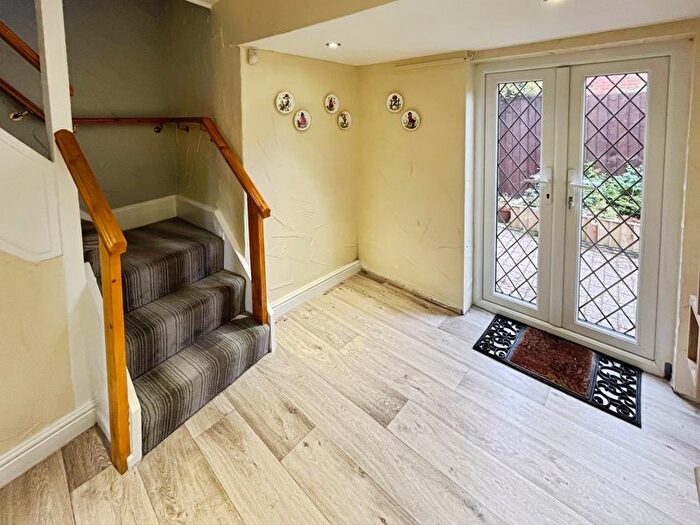 2 Bedroom Cottage For Sale In St. Johns Road, Lostock, BL6