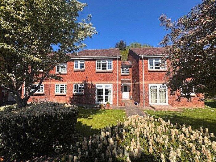 2 Bedroom Apartment For Sale In Greenway Lane, Charlton Kings, Cheltenham, GL52