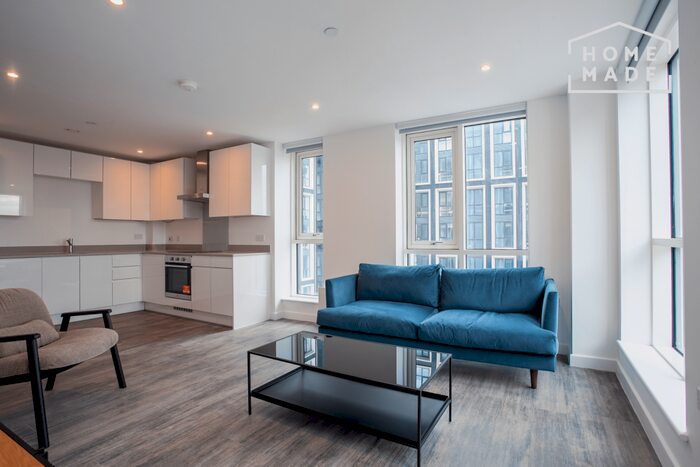 3 Bedroom Apartment To Rent In The Copper House, Liverpool, L1