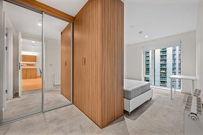 2 Bedroom Flat To Rent In Norton House, Duke Of Wellington Avenue, SE18