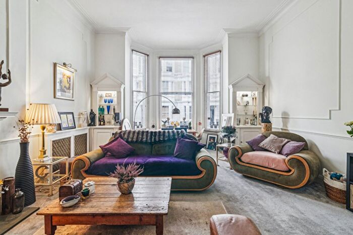 2 Bedroom Flat For Sale In Lexham Gardens, Kensington, W8