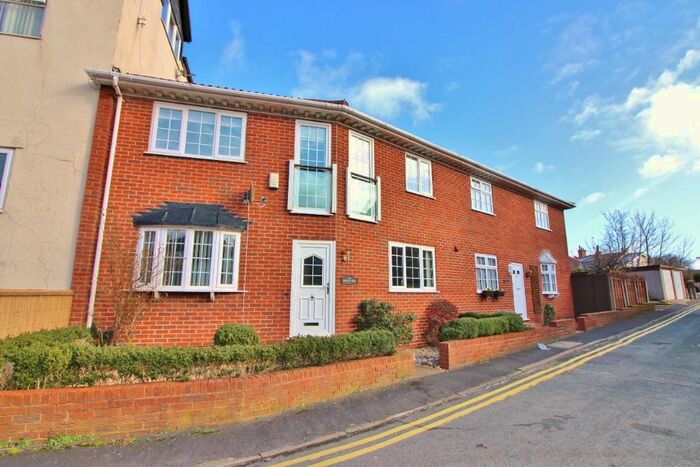 2 Bedroom Terraced House To Rent In Bradley Street, Southport, PR9