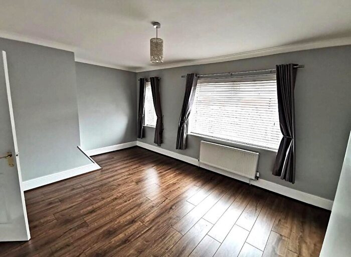 2 Bedroom Terraced House To Rent In Dalton Street, Failsworth, M35