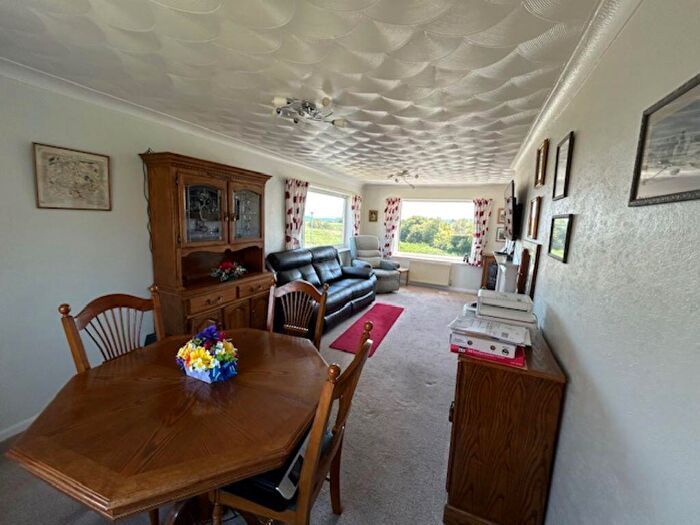 2 Bedroom Detached Bungalow For Sale In Oakbury Drive, Weymouth, DT3