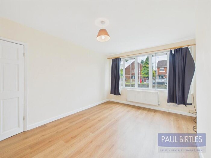 2 Bedroom Flat To Rent In Winchester Road, Urmston, Manchester, M41