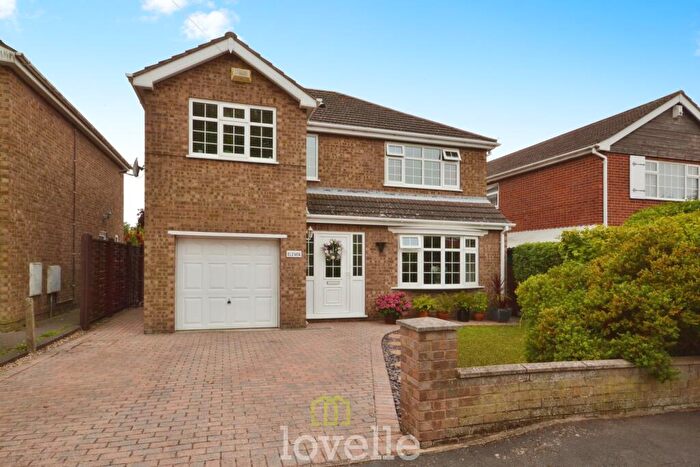 4 Bedroom Detached House For Sale In Dunbar Avenue, New Waltham, DN36