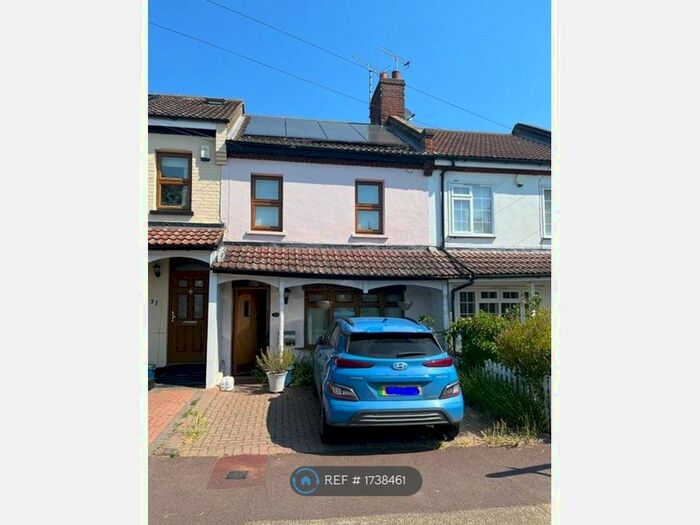2 Bedroom Terraced House To Rent In Bailey Road, Leigh-On-Sea, SS9