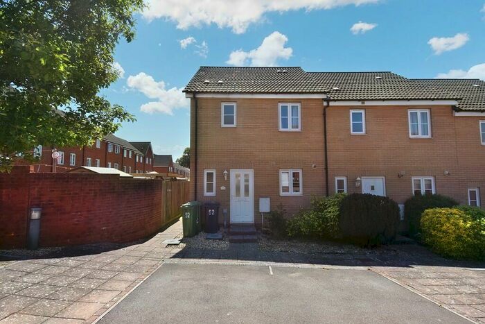 3 Bedroom End Of Terrace House To Rent In River Plate Road, Exeter, EX2