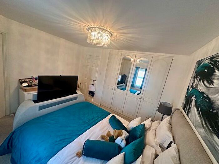 4 Bedroom Property To Rent In Cooper Drive, Wellingborough, NN8