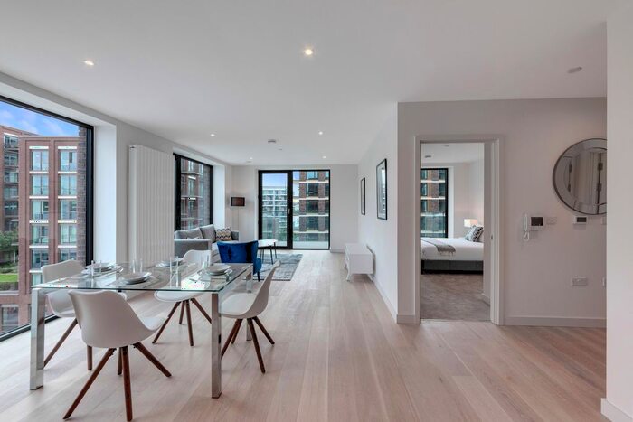 2 Bedroom Flat To Rent In John Cabot House, Royal Wharf, London, E16
