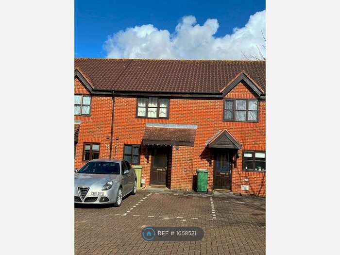 2 Bedroom Terraced House To Rent In Deacon Place, Milton Keynes, MK10