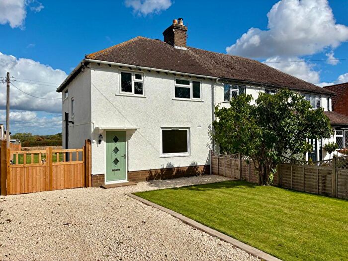3 Bedroom Semi-Detached House For Sale In Middlesex, Pebworth, Stratford-upon-Avon, Worcestershire, CV37