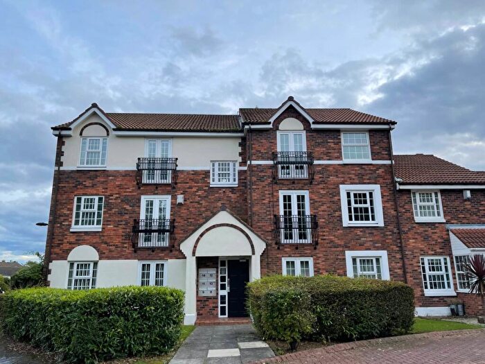 2 Bedroom Apartment To Rent In Elford Close, Whitley Bay., NE25