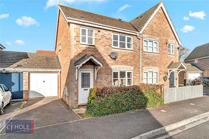 3 Bedroom Semi-Detached House To Rent In Jasmine Way, Weston-super-Mare, BS24