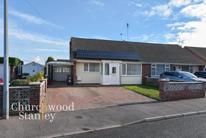 2 Bedroom Semi-Detached Bungalow For Sale In Beryl Road, Harwich, CO12