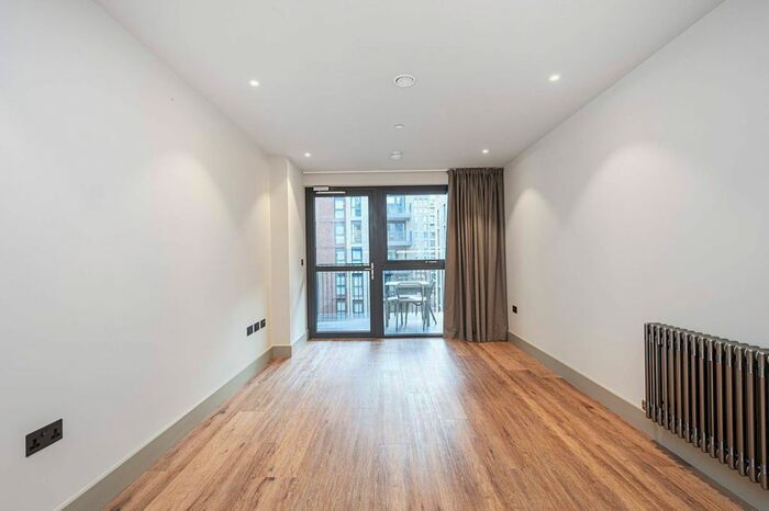 2 Bedroom Flat To Rent In Sessile Apartments, Tottenham, London, N17