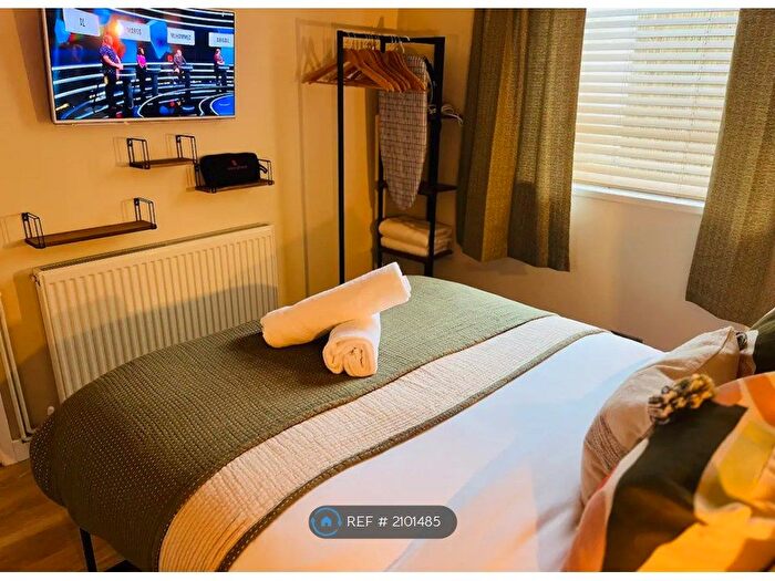 Studio To Rent In Pearl Street, Cardiff, CF24