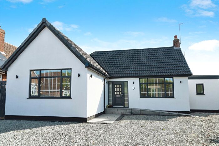 3 Bedroom Detached Bungalow For Sale In Cock Pit Close, Kirk Ella, Hull, HU10